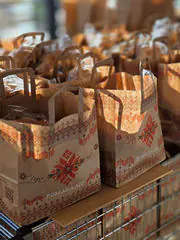 Set funerar în pungă kraft Set funerar în pungă kraft